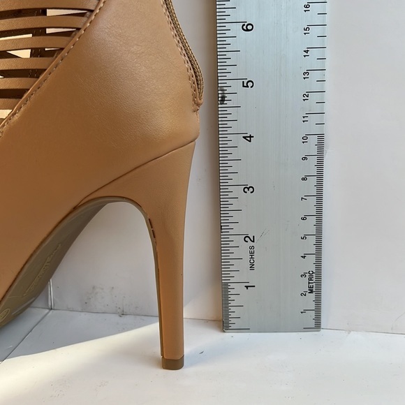 Anne Michelle Knee High Corset Lace‎ Up Caged Stiletto Heel Boot Beige Size 8.5 - Picture 4 of 7